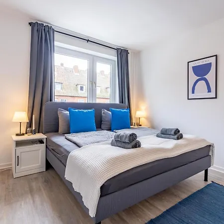 Home4stays - Apartmenthaus In Neumünster