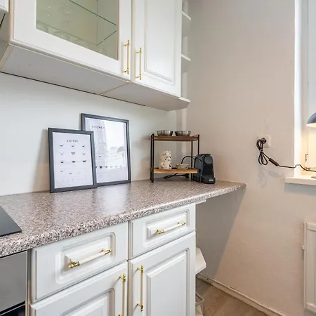 Appartement Home4stays - Apartmenthaus In *