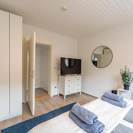 公寓 Home4stays - Apartmenthaus In