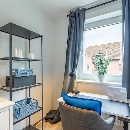 公寓 Home4stays - Apartmenthaus In 新明斯特