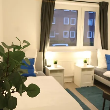 Home4stays - Apartmenthaus In 公寓