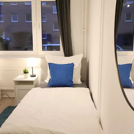 Home4stays - Apartmenthaus In 公寓 新明斯特